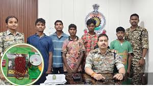  सुरक्षाबलों को मिली बड़ी कामयाबी, दो लाख के इनामी समेत तीन माओवादी गिरफ्तार