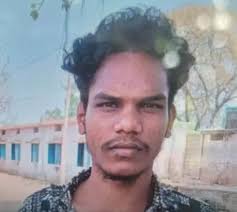 सेंट्रल जेल में बंद 22 वर्षीय युवक की मौत,परिजनों ने जेल प्रशासन पर लगाया लापरवाही का आरोप