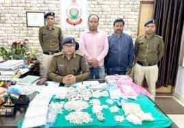 छत्तीसगढ़ :ऑल्टो कार में मिला 11 किलो चांदी, अवैध तरीके से खपाने की थी तैयारी