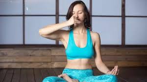 मेटाबॉलिज्म बूस्ट करेंगे ये योगासन,वजन घटाने और एनर्जी बढ़ाने का है नेचुरल फॉर्मूला 