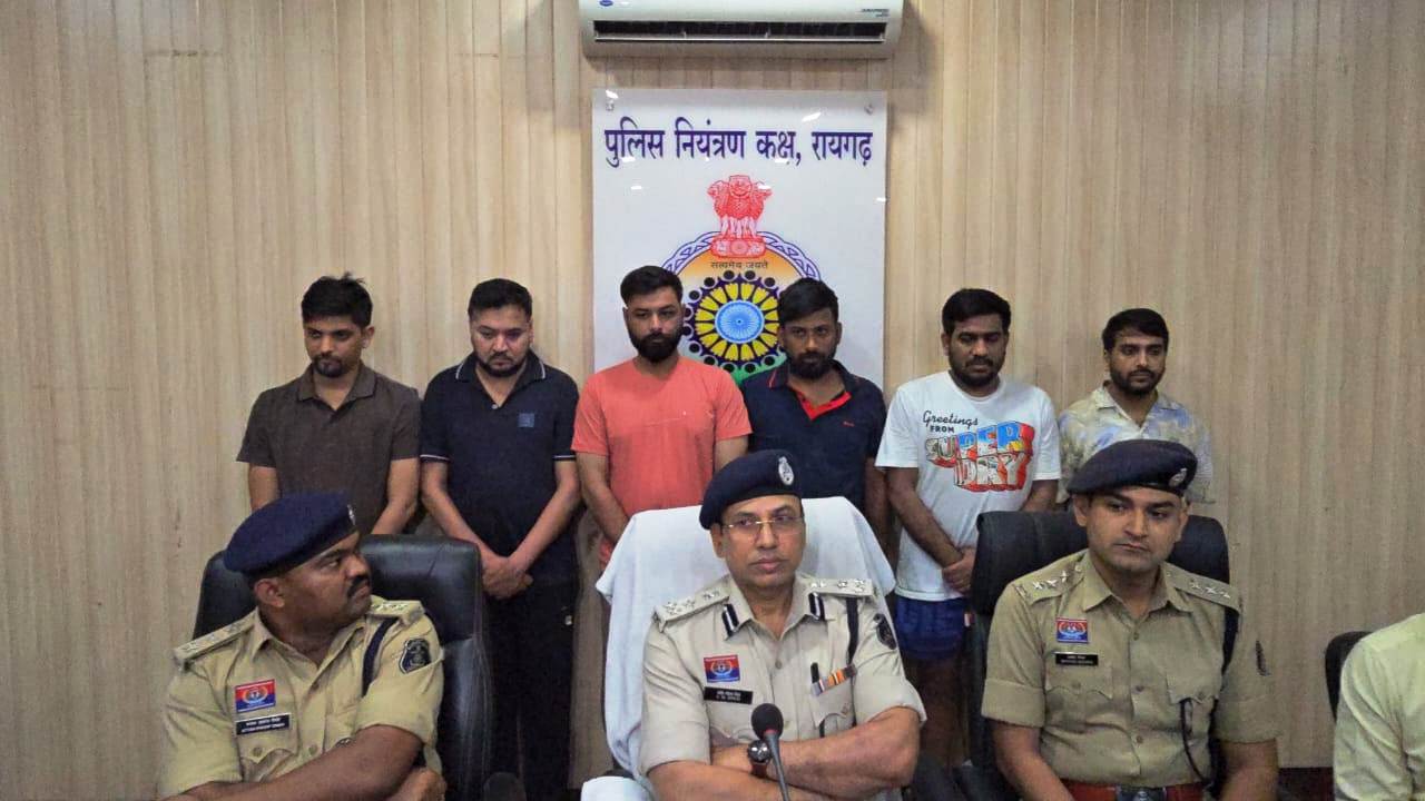 गोवा के लग्जरी विला से चल रहा था करोड़ों का क्रिकेट सट्टा, रायगढ़ पुलिस ने 6 बड़े खाईवालों को दबोचा