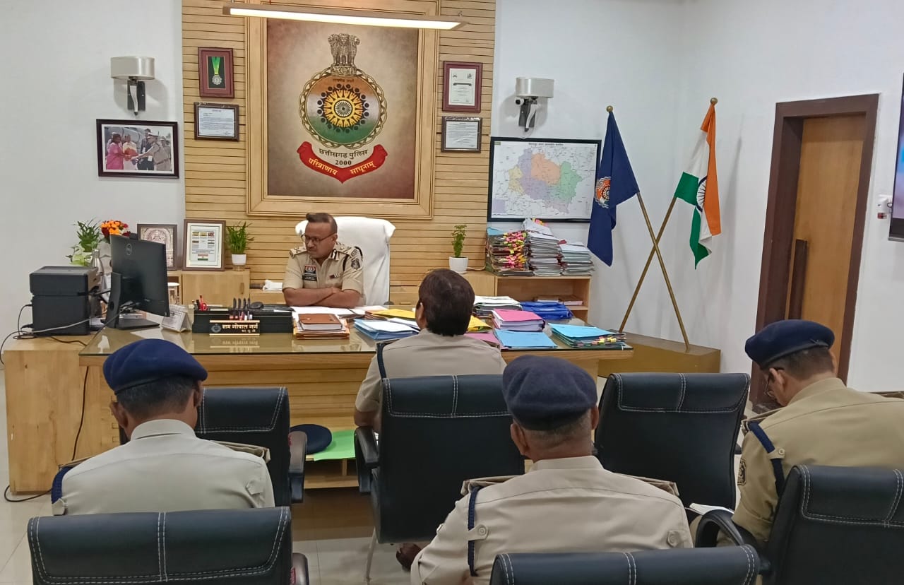 बिलासपुर रेंज में सख्त एक्शन मोड: IG राम गोपाल गर्ग ने अपराधों पर लगाम कसने के दिए निर्देश