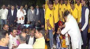 उपमुख्यमंत्री विजय शर्मा ने पुरानी यादों को किया ताजा, विद्यार्थियों ने किया उनका भव्य स्वागत