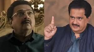 धुरंधर के किरदार पर बवाल, पाकिस्तानी नेता ने कहा—मैं नहीं हूं चापलूस