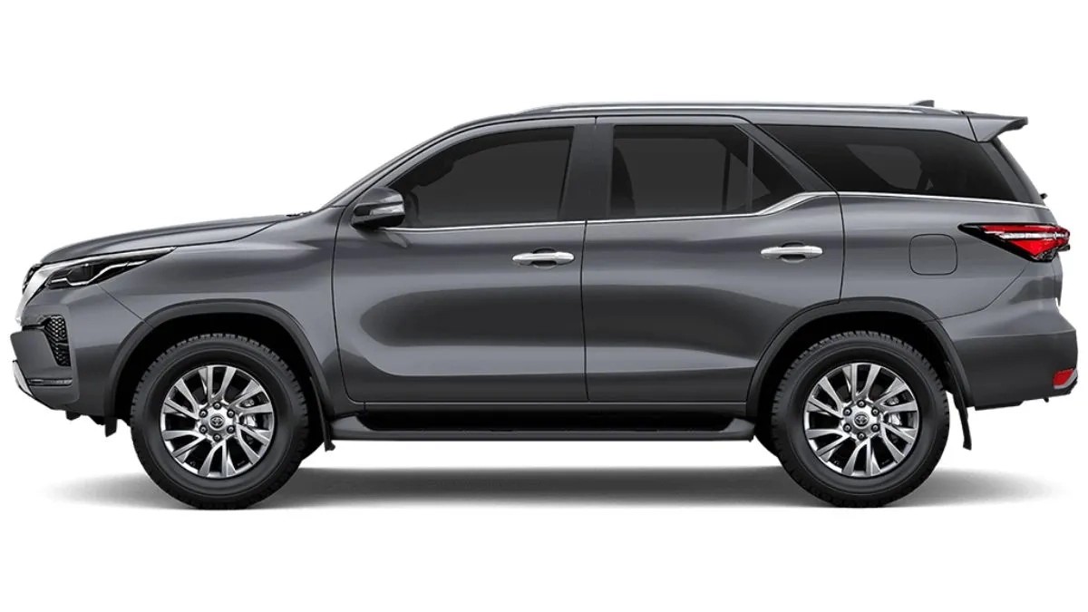 इंडियन मार्केट में जल्द लॉन्च होंगी ये 7-सीटर SUV,27.97 Km माइलेज, 6 एयरबैग और बड़ा सनरूफ!