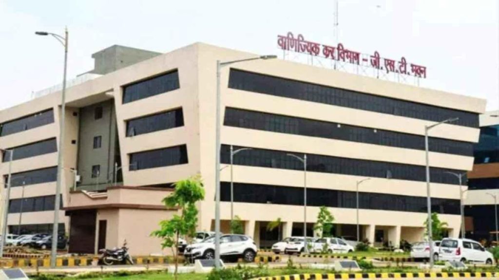 स्टील कारोबारी पर GST का बड़ा शिकंजा! करीब 10 करोड़ की टैक्स चोरी के आरोप में विजय यादव गिरफ्तार