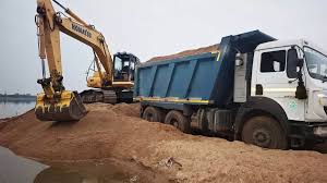 अवैध रेत उत्खनन और परिवहन पर नकेल कसने बड़ी कार्रवाई,दो हाईवा वाहन जब्त