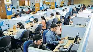 निजी क्षेत्र में काम करने वाले कर्मचारियों के लिए अच्छी खबर,सरकार की परमिशन के बिना छंटनी नहीं कर सकेंगी कंपनियां