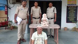 माता पार्वती की मूर्ति की चोरी करने वाला गिरफ्तार