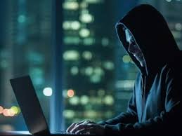 सावधान! APK फाइल से मोबाइल हैक कर उड़ाए 9 लाख, शातिर आरोपी गिरफ्तार