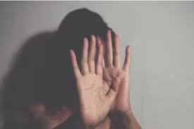 बेहद ही शर्मनाक: छेड़छाड़ से बचने के लिए सैलून की दुकान में शरण ली थी महिला,संचालक ने ही किया दुष्कर्म