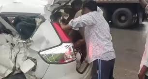 राजनांदगांव: भीषण सड़क हादसे में कार सवार 6 युवकों की मौत