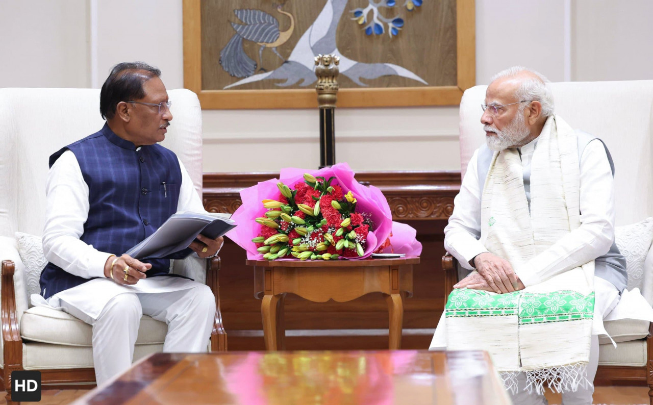 मुख्यमंत्री विष्णुदेव साय ने प्रधानमंत्री नरेंद्र मोदी से की भेंट, छत्तीसगढ़ के विकास कार्यों और नक्सल उन्मूलन पर हुई चर्चा