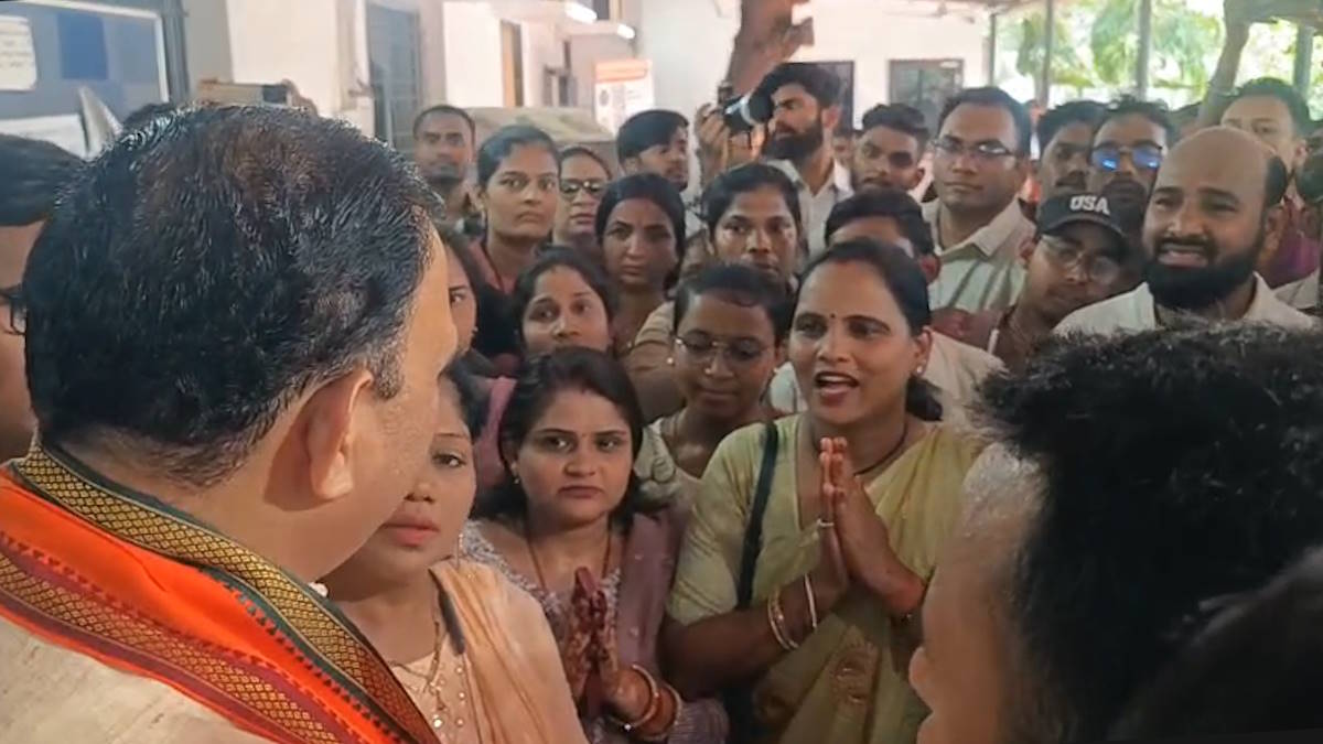 छत्तीसगढ़ :खतरे में इन कर्मचारियों की नौकरी, तीन महीने से नहीं मिली तनख्वाह, स्वास्थ्य मंत्री ने दिया ये आश्वासन