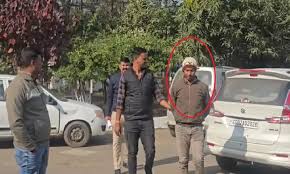 सूरजपुर में ACB ने 25 हजार रुपये की रिश्वत लेते हुए तहसील के बाबू को किया गिरफ्तार 