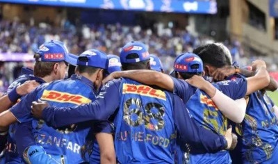 IPL इतिहास: वो 3 खिलाड़ी जिनके नाम शतक और हैट्रिक का दुर्लभ रिकॉर्ड