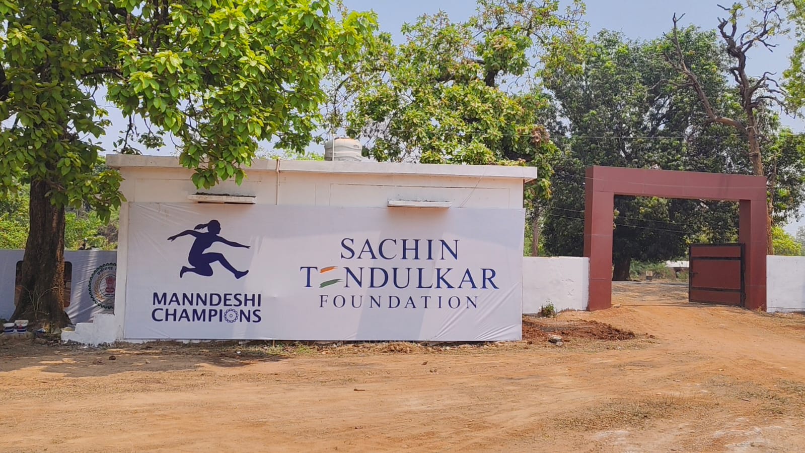 छिंदनार में उत्साह का माहौल: क्रिकेट के भगवान सचिन तेंदुलकर 22 अप्रैल को दंतेवाड़ा पहुंचेंगे, खेल मैदान का करेंगे उद्घाटन