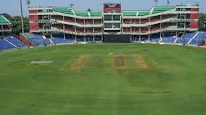 लाला किले के पास हुए ब्लास्ट के बाद पूरी दिल्ली में हाई अलर्ट,अरुण जेटली स्टेडियम की सुरक्षा होगी चाकचौबंद