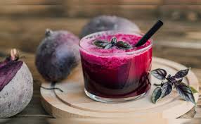 चुकंदर के जूस में अदरक डालने से क्या होगा? जानिए सेहत के लिए कितना फायदेमंद 