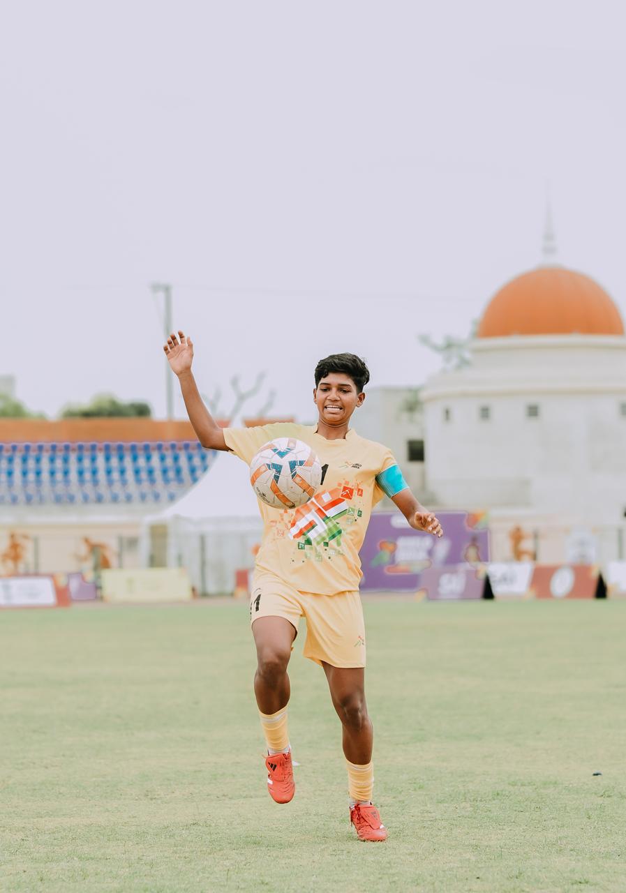 Khelo India Tribal Games 2026: कप्तान Kiran Pisda के कमाल से छत्तीसगढ़ फुटबॉल फाइनल में