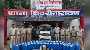 शिवरीनारायण पुलिस ने खड़े ट्रकों से डीजल चोरी करने वाले अंतर जिला चोर गिरोह का किया पर्दाफाश