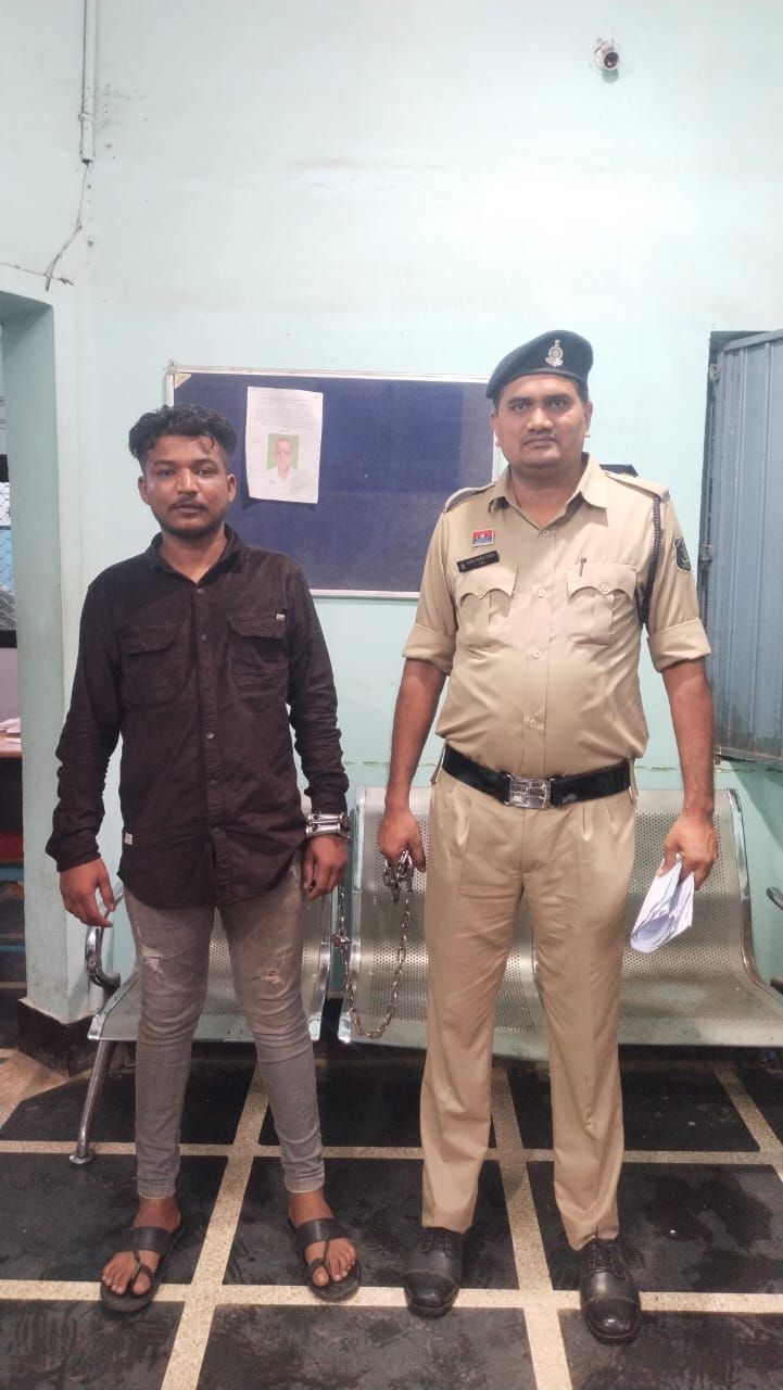 जूक बार में युवक पर हत्या के प्रयास के पंजीबध्द प्रकरण में 01 युवक