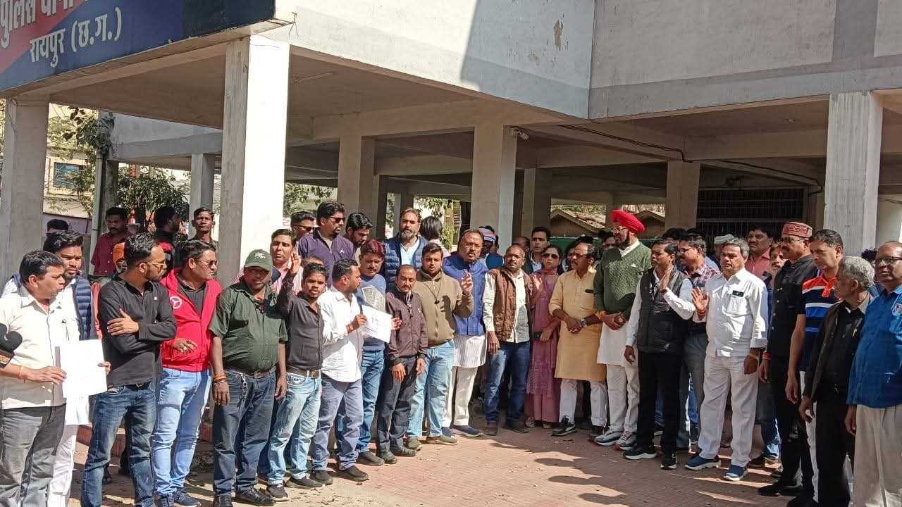 कांग्रेस का उग्र प्रदर्शन,पुलिस की लापरवाही पर फूटा जनाक्रोश