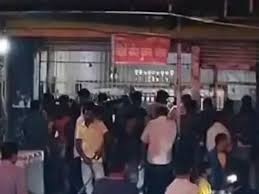 शराब दुकान स्थानीय लोगों के लिए बनी मुसीबत,स्थानांतरित करने के लिए लिखा पत्र