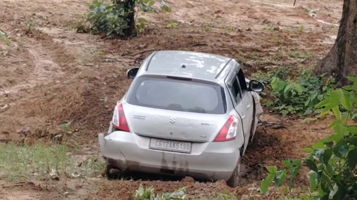 कोरबा में दर्दनाक हादसा: तेज रफ्तार कार ने स्कूटी को रौंदा, पिता और 6 साल के बेटे की मौत