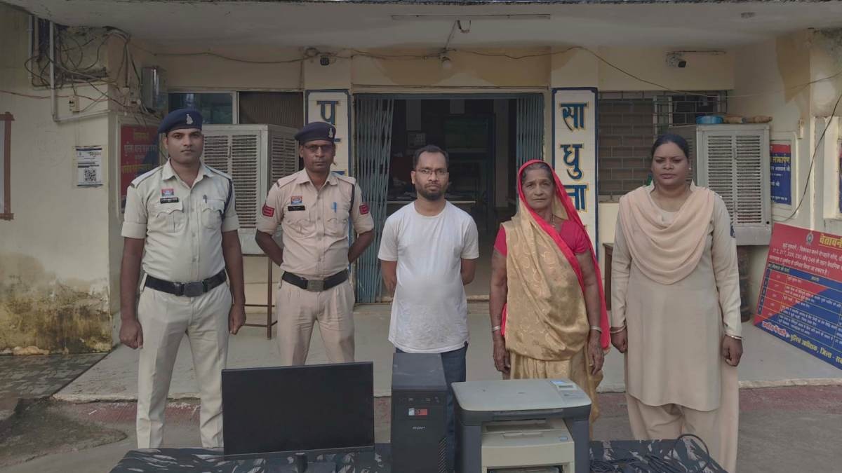 1.31 करोड़ की धान गड़बड़ी का बड़ा खुलासा! बोरियों में मिट्टी मिलाने वाला मास्टरमाइंड गिरफ्तार