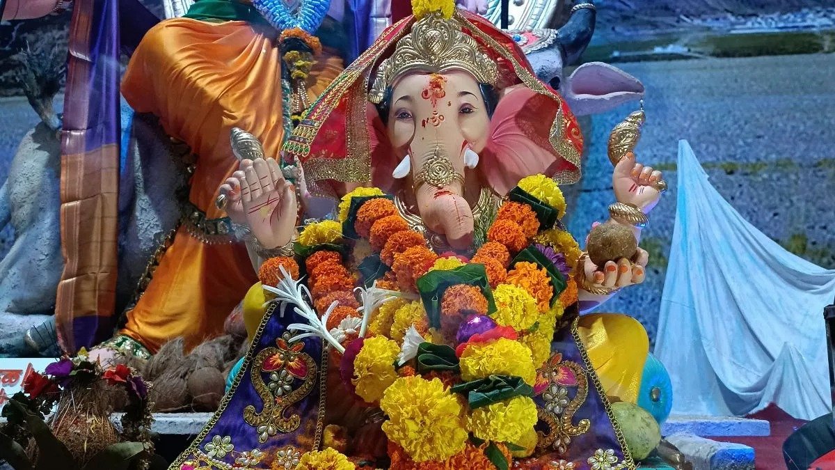 Ganesh Visarjan 2026: 7वें दिन आज होगी गणपति बप्पा की विदाई, जानें शुभ मुहूर्त, विधि और जरूरी नियम