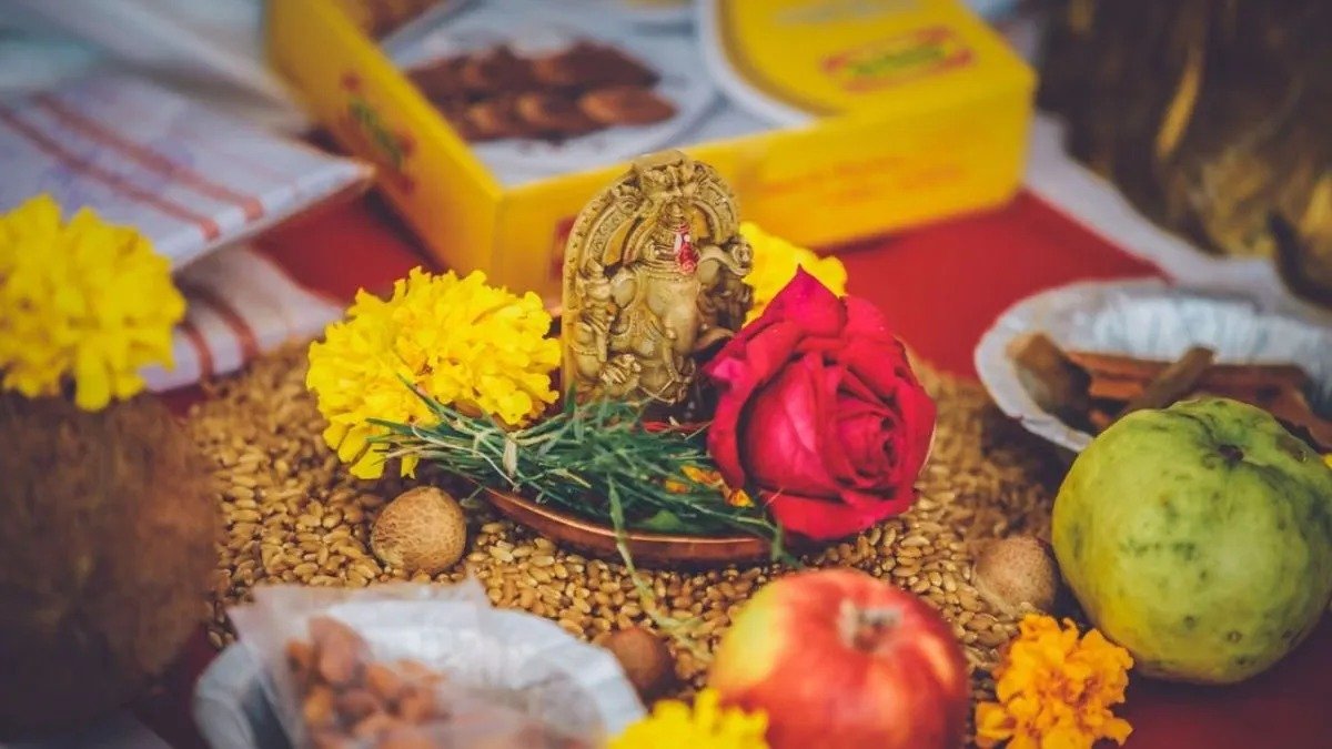 धनिष्ठा नक्षत्र में आज से पंचक की शुरुआत, गणेश पूजा और शमी वृक्ष से जुड़े ये 10 उपाय जानें