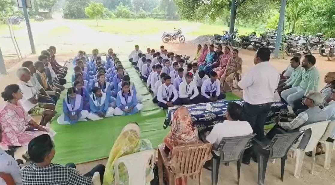 न ट्यूशन, न कोचिंग… बच्चों का रिजल्ट सुधारने बालोद के 11 गांवों ने अपनाया अनोखा तरीका